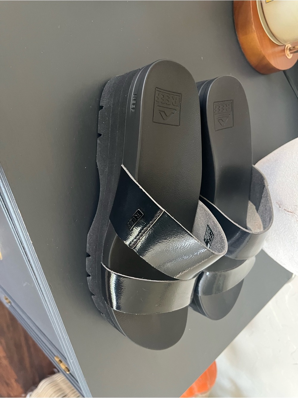 Reef Women's Glossy Black Crisscross Slide Sandals